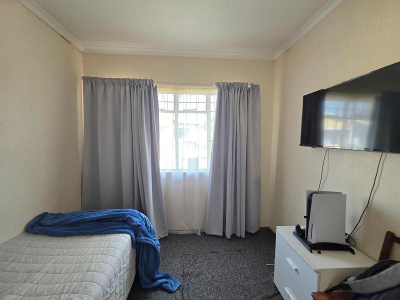 2 Bedroom Property for Sale in Denlee Gauteng