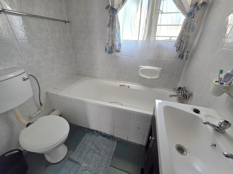 2 Bedroom Property for Sale in Denlee Gauteng