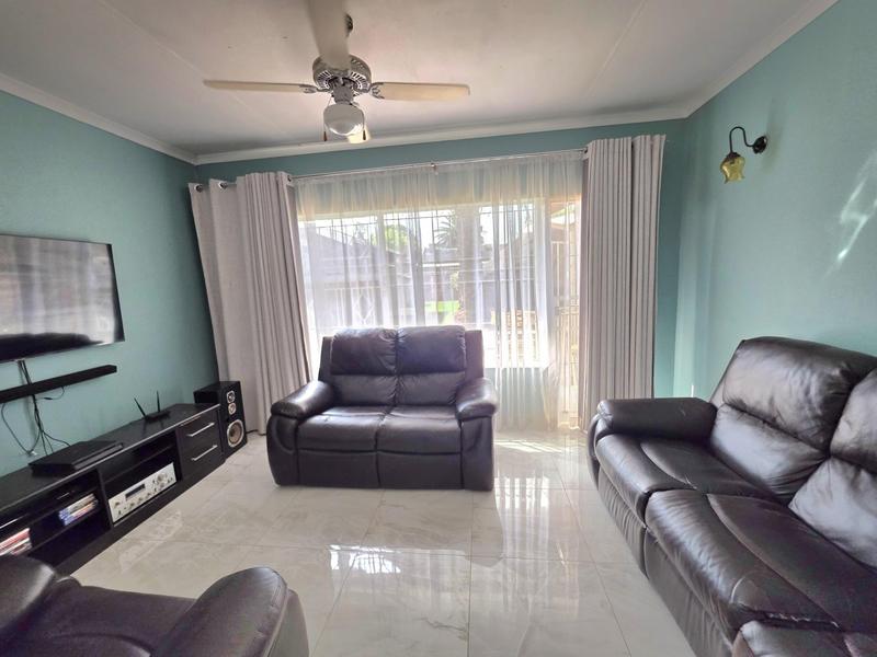 3 Bedroom Property for Sale in Elspark Gauteng