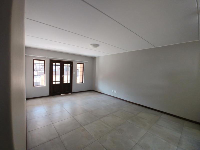 2 Bedroom Property for Sale in Kenleaf Gauteng