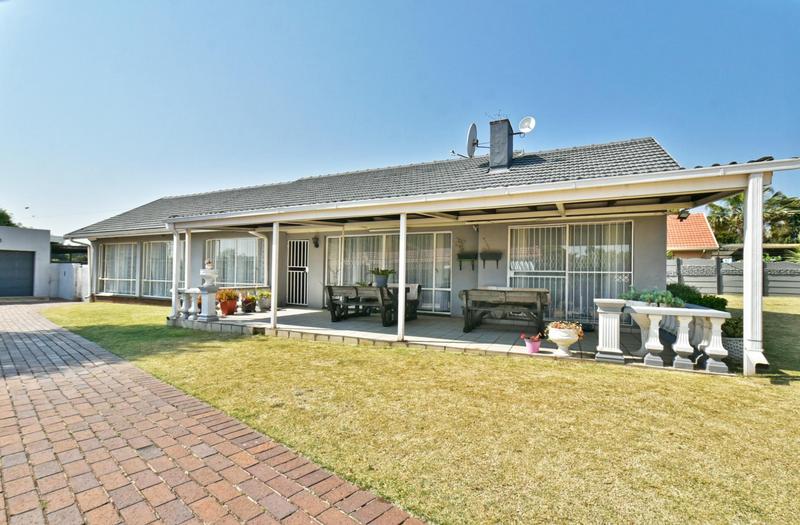 3 Bedroom Property for Sale in Glenanda Gauteng