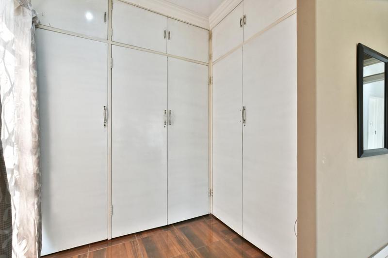 3 Bedroom Property for Sale in Glenanda Gauteng