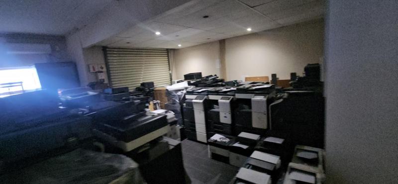 To Let commercial Property for Rent in Halfway Gardens Gauteng