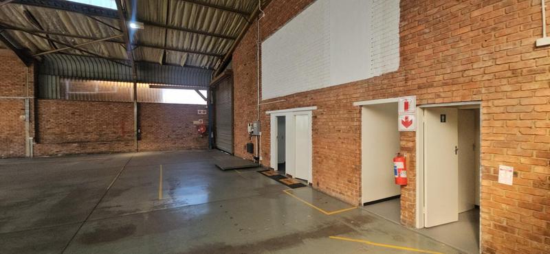 To Let commercial Property for Rent in Halfway House Gauteng