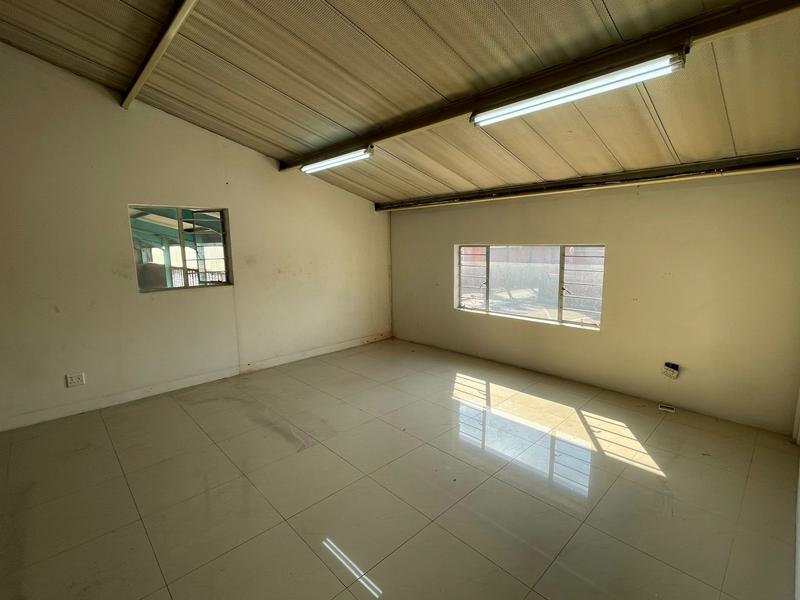 To Let commercial Property for Rent in Hennopspark Gauteng