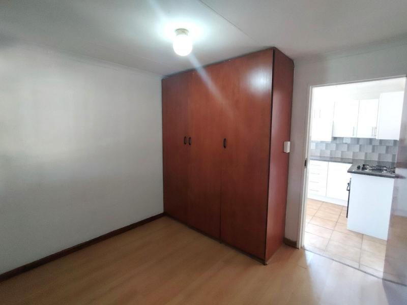 To Let 2 Bedroom Property for Rent in Wierda Park Gauteng