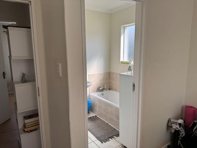 2 Bedroom Property for Sale in Northcliff Gauteng