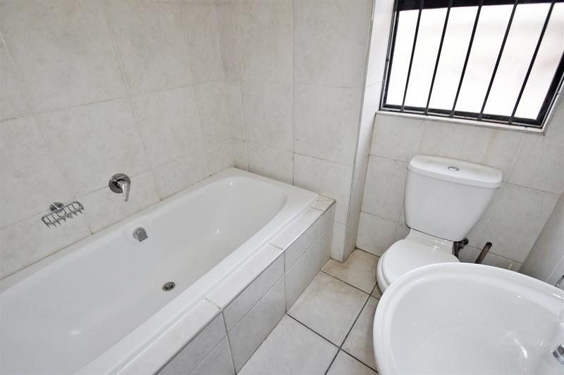 To Let 2 Bedroom Property for Rent in Morningside Gauteng