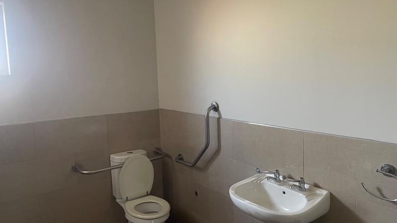 To Let commercial Property for Rent in Sunderland Ridge Gauteng