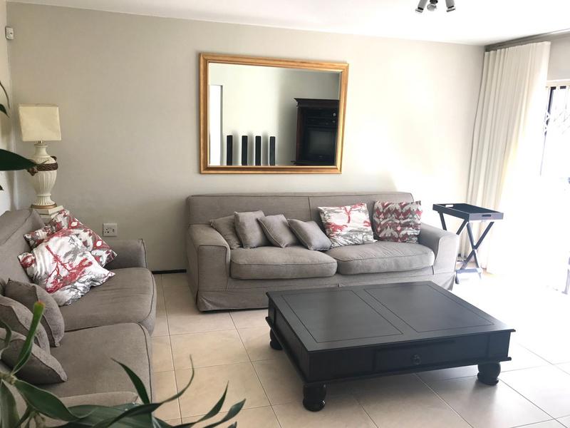 To Let 4 Bedroom Property for Rent in Morningside Gauteng