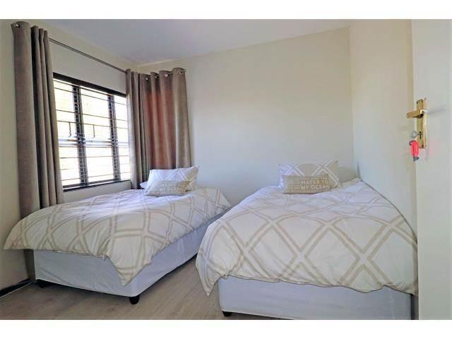 To Let 4 Bedroom Property for Rent in Morningside Gauteng