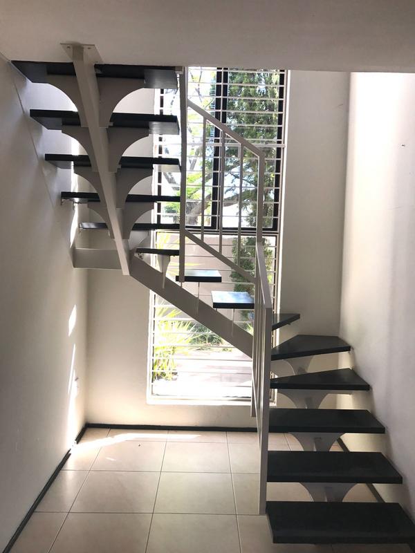 To Let 4 Bedroom Property for Rent in Morningside Gauteng