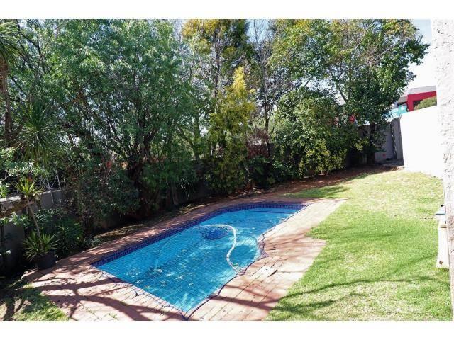 To Let 4 Bedroom Property for Rent in Morningside Gauteng