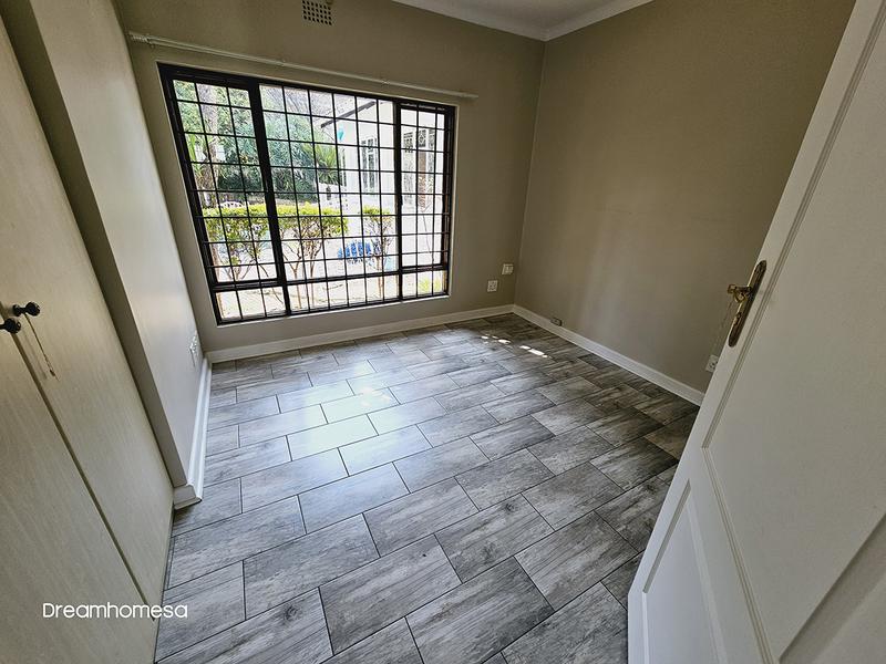 To Let 5 Bedroom Property for Rent in Parkmore Gauteng