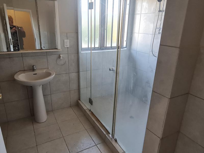 To Let 5 Bedroom Property for Rent in Parkmore Gauteng