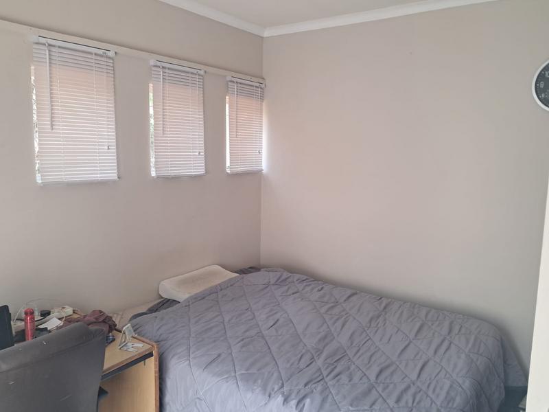 7 Bedroom Property for Sale in Clayville Gauteng