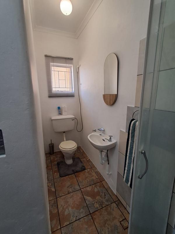 7 Bedroom Property for Sale in Clayville Gauteng