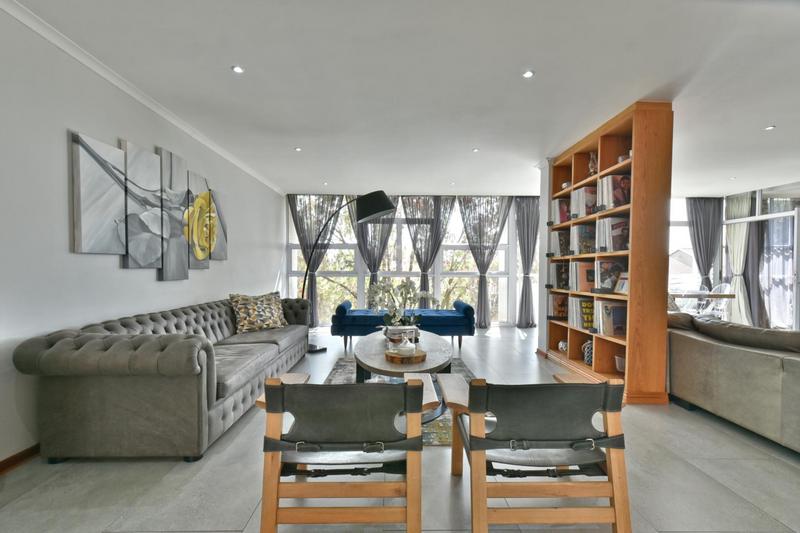 2 Bedroom Property for Sale in Dunkeld West Gauteng