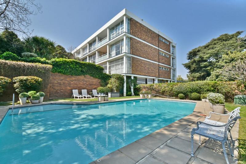 2 Bedroom Property for Sale in Dunkeld West Gauteng