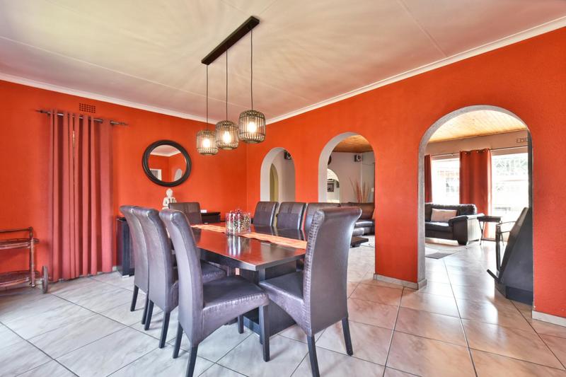4 Bedroom Property for Sale in Glenvista Gauteng