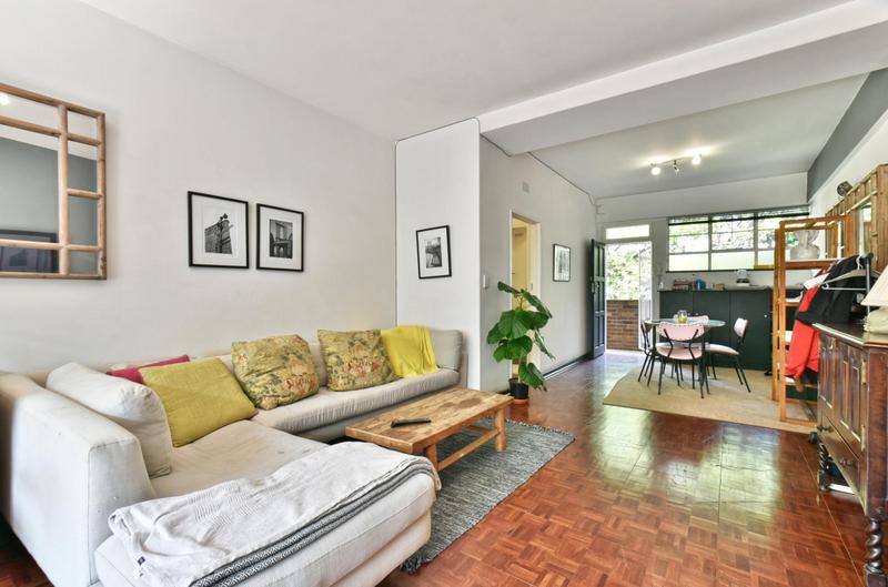1 Bedroom Property for Sale in Illovo Gauteng