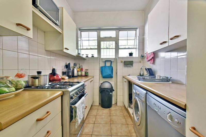 1 Bedroom Property for Sale in Illovo Gauteng