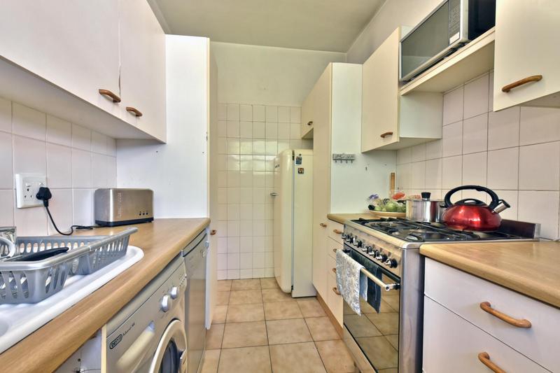 1 Bedroom Property for Sale in Illovo Gauteng