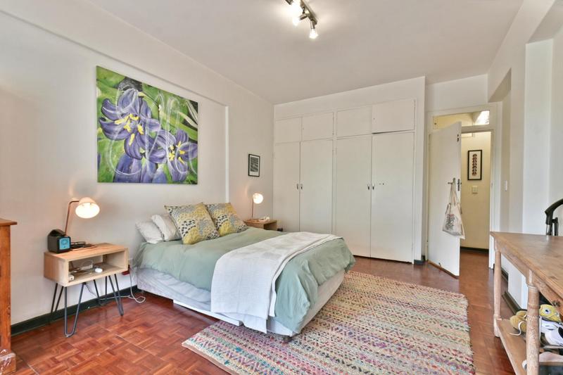 1 Bedroom Property for Sale in Illovo Gauteng