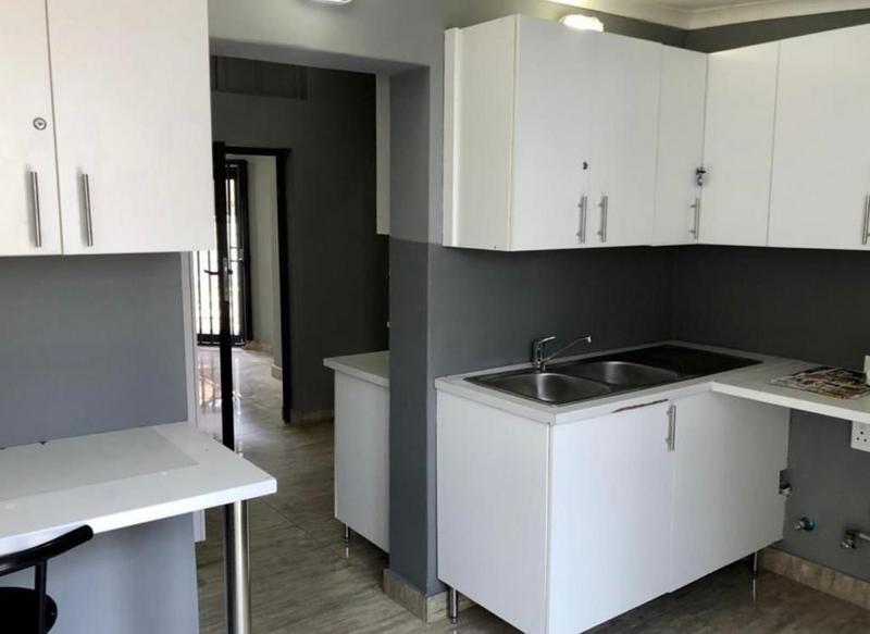To Let 2 Bedroom Property for Rent in Faerie Glen Gauteng
