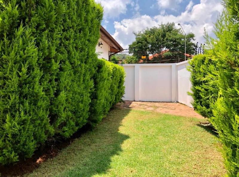 To Let 2 Bedroom Property for Rent in Faerie Glen Gauteng