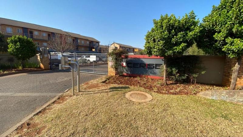 To Let 2 Bedroom Property for Rent in Stone Ridge Gauteng