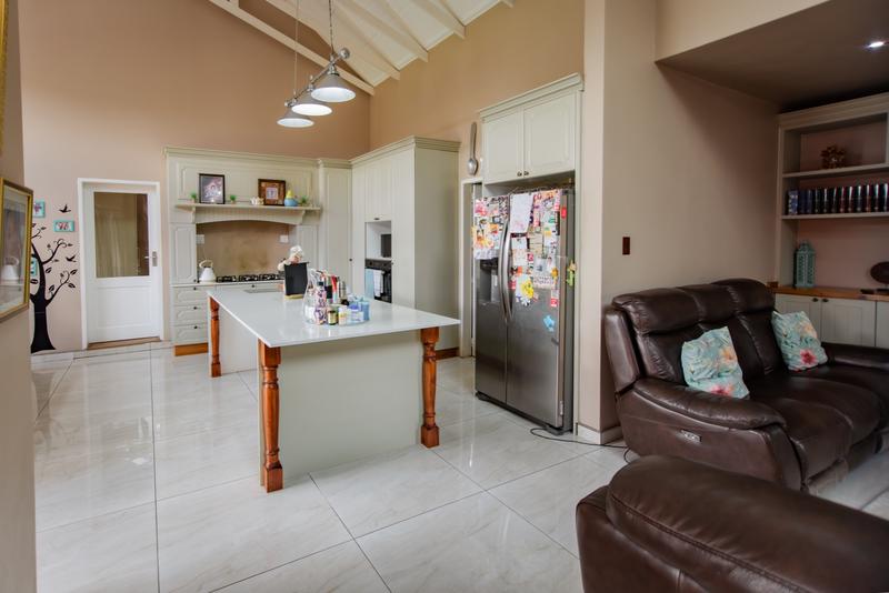 3 Bedroom Property for Sale in Copperleaf Estate Gauteng