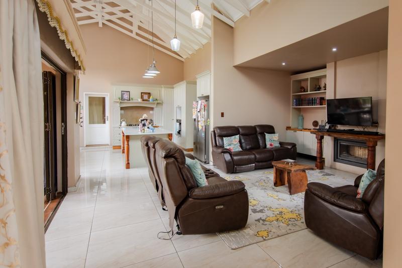 3 Bedroom Property for Sale in Copperleaf Estate Gauteng