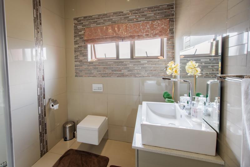 3 Bedroom Property for Sale in Copperleaf Estate Gauteng