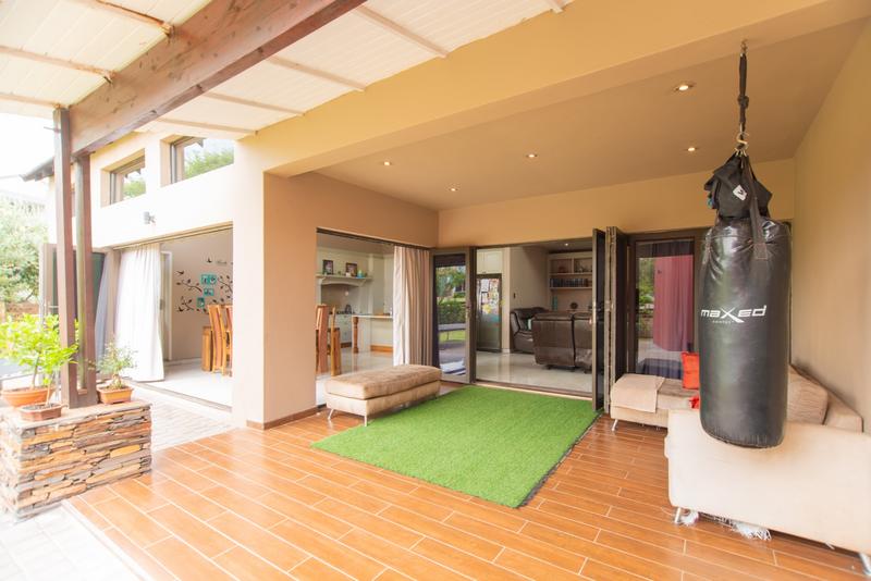 3 Bedroom Property for Sale in Copperleaf Estate Gauteng