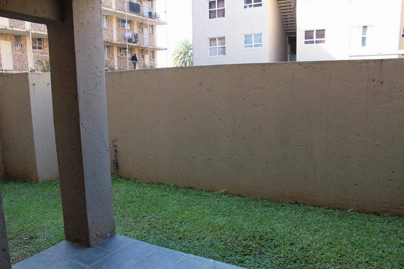 To Let 2 Bedroom Property for Rent in Ferndale Gauteng
