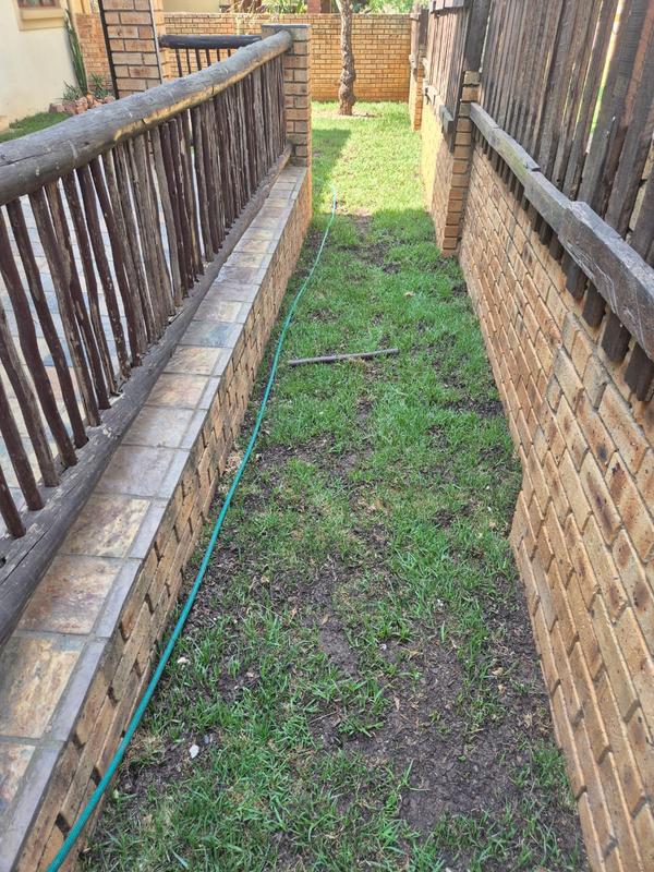 To Let 3 Bedroom Property for Rent in Ruimsig Gauteng