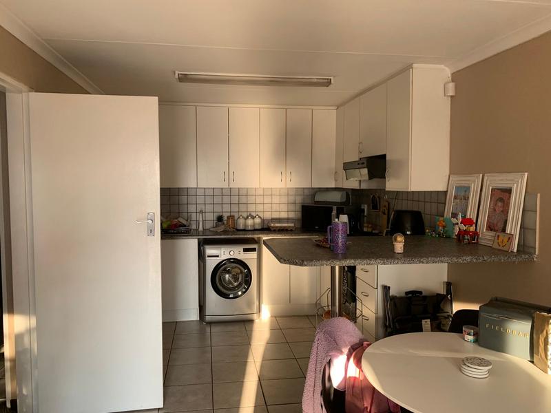To Let 1 Bedroom Property for Rent in Elardus Park Gauteng