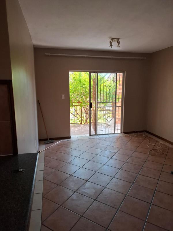 To Let 2 Bedroom Property for Rent in Mooikloof Ridge Gauteng