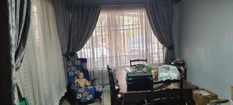 4 Bedroom Property for Sale in Roseville Gauteng