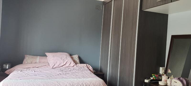 4 Bedroom Property for Sale in Roseville Gauteng