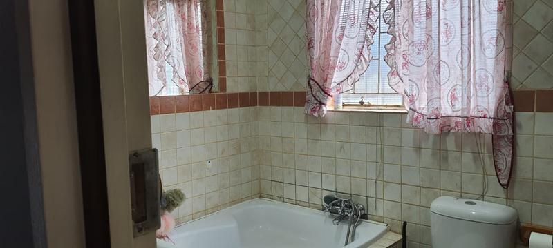 4 Bedroom Property for Sale in Roseville Gauteng