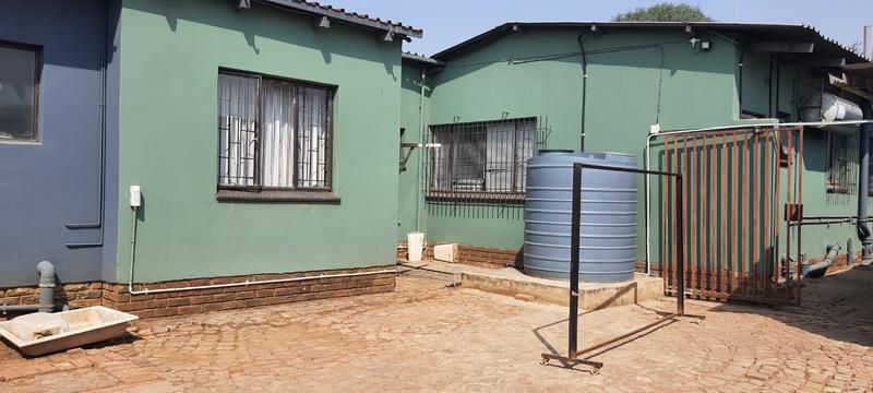 4 Bedroom Property for Sale in Roseville Gauteng