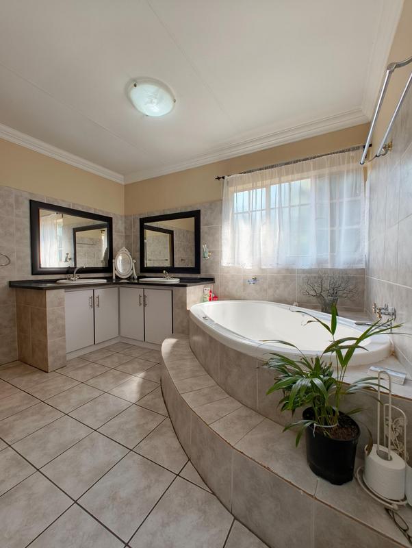 4 Bedroom Property for Sale in Newlands Gauteng