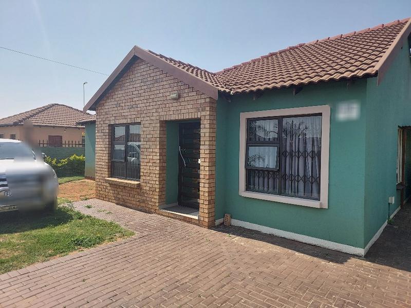 To Let 3 Bedroom Property for Rent in Dawn Park Gauteng