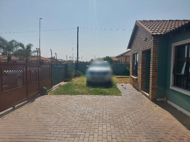 To Let 3 Bedroom Property for Rent in Dawn Park Gauteng