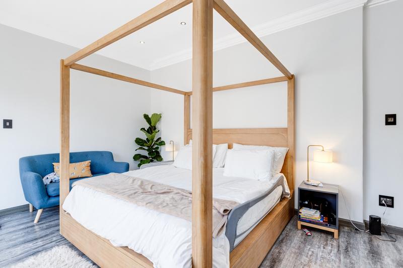 4 Bedroom Property for Sale in Waterfall Country Village Gauteng