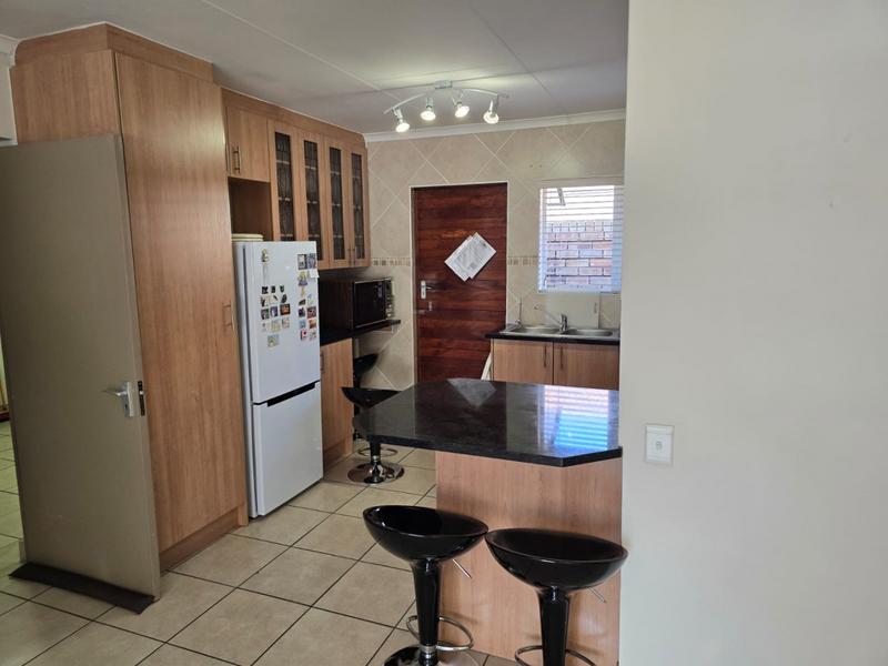 2 Bedroom Property for Sale in Montana Tuine Gauteng