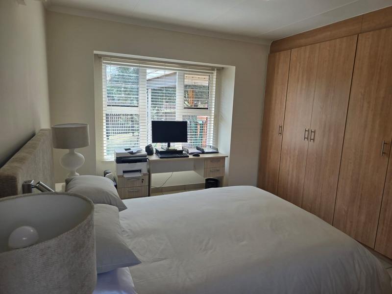 2 Bedroom Property for Sale in Montana Tuine Gauteng