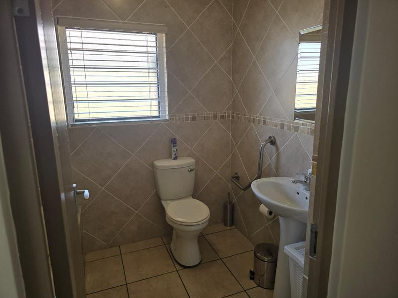 2 Bedroom Property for Sale in Montana Tuine Gauteng